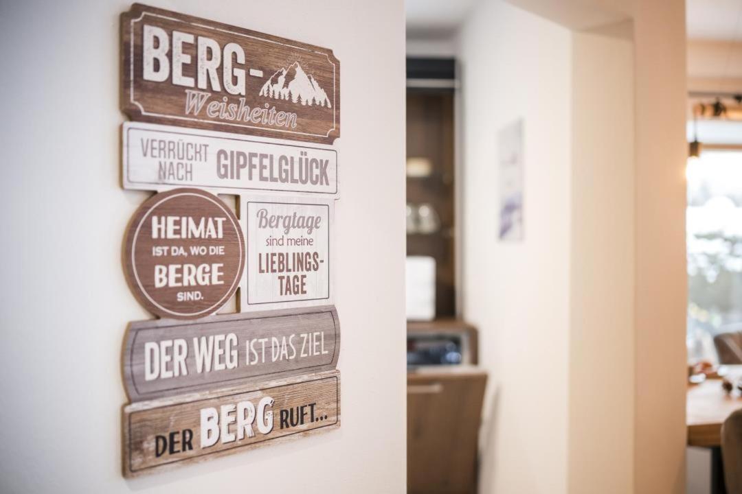 Ferienhaus Die 12 Mit 4 Schlafzimmern In Garmisch المظهر الخارجي الصورة